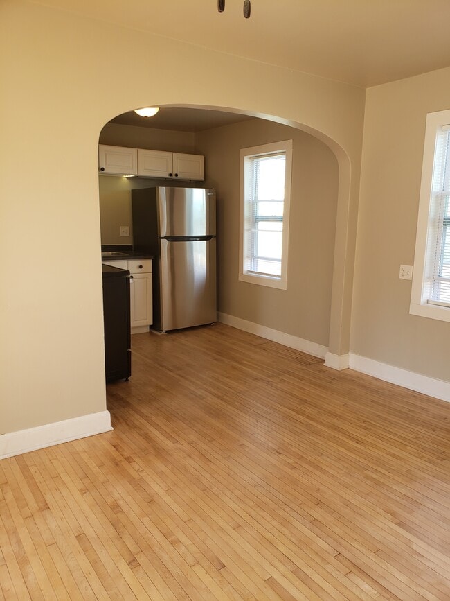 111 E Jackson St Apartments Unit B Tomah, WI