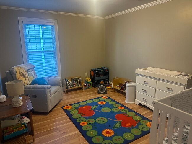 Photo - 137 Calumet St Unit 1