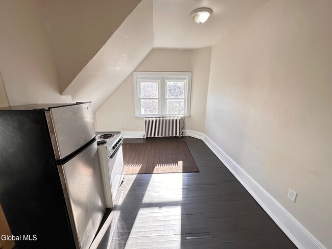 Photo - 166 2nd Ave Unit 10