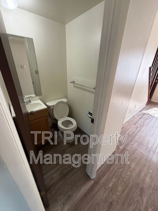 Photo - 1138 26th Ave
