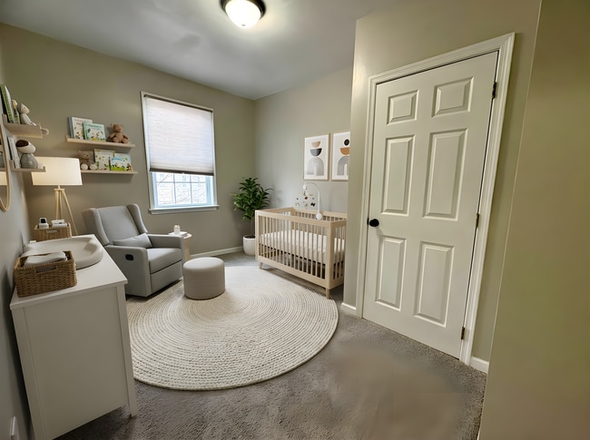 Photo - 3 Bedroom 2 Bathroom in York!