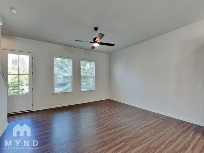 Photo - 118 Chestnut Cir