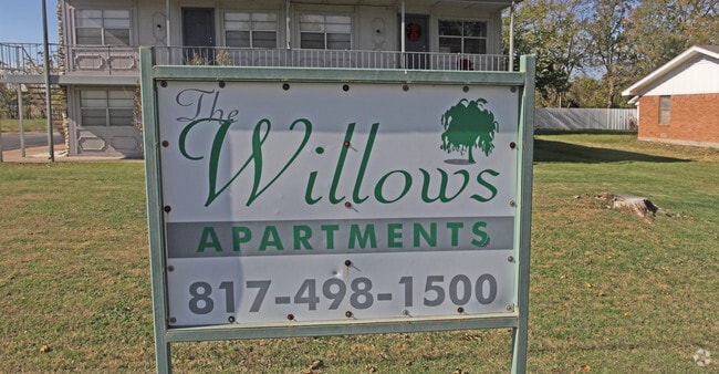 Photo - Willows Apartments