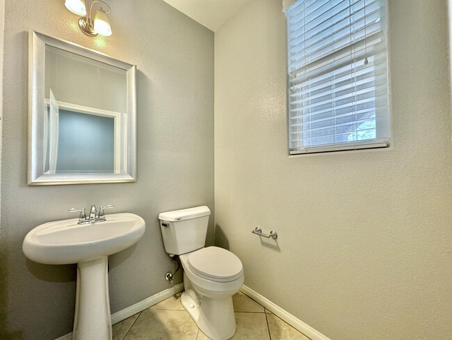 Photo - 10544 Pembroke Bay St