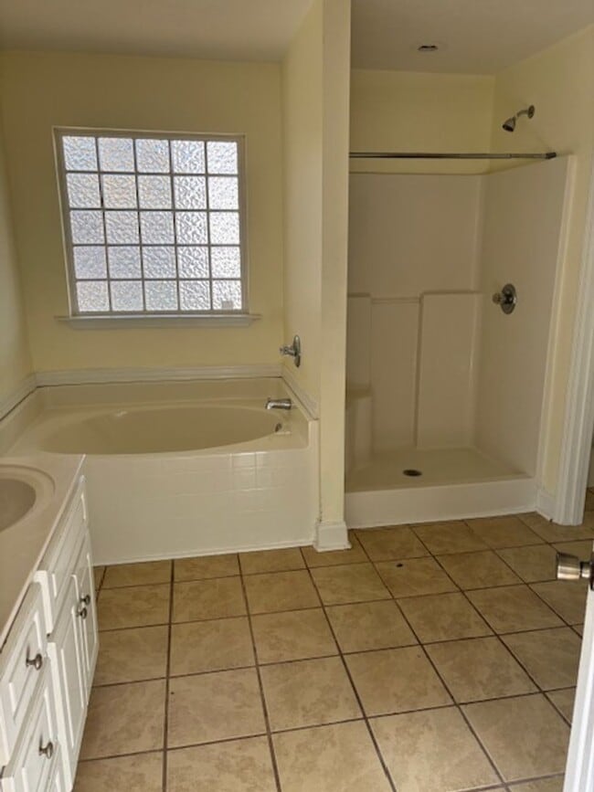 Photo - Spacious 4BR North Augusta Rental – Move-I...