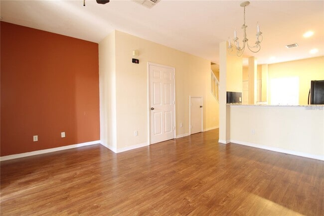 Photo - 10832 Savannah Wood Ct