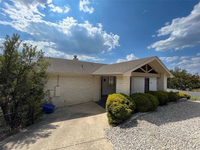 Photo - 4009 Eck Ln