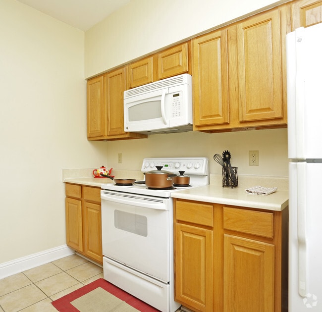 Naval Air Station Joint Reserve Base Apartments Belle Chasse, LA