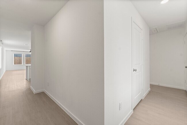 Photo - 25429 Carnation Ct