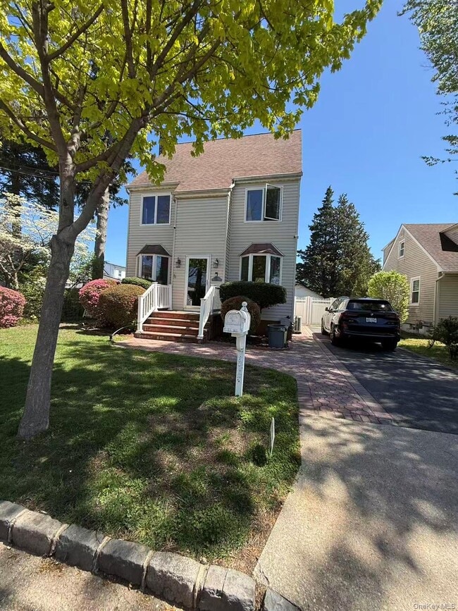 Photo - 116 West Ave