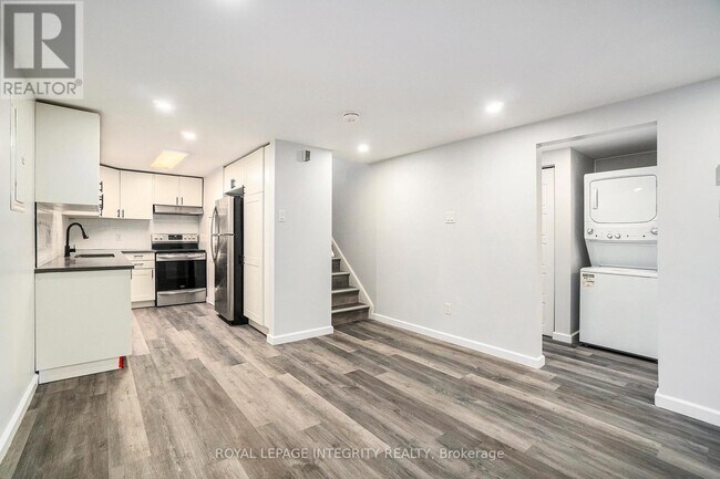 Photo - 22 Dollard St