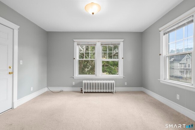 Photo - 139 Richards St