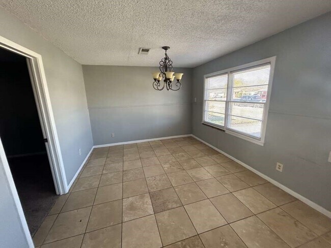 Photo - 4203 38th St