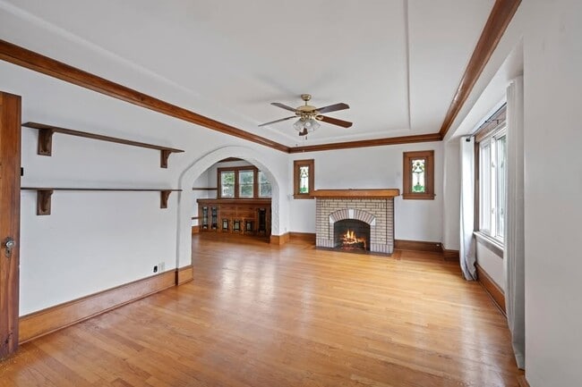 Photo - 148 Frame Ave Unit 148