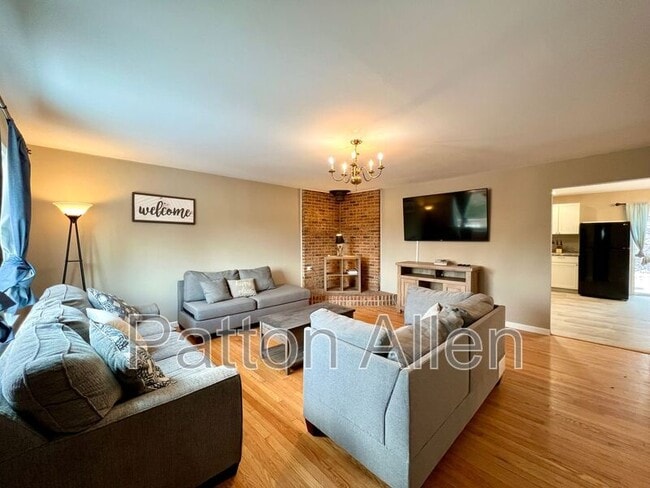 Photo - 63 Ben Lippen Rd