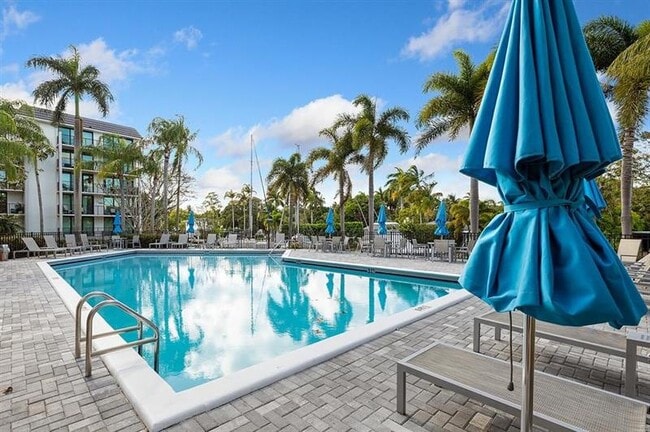 Photo - 1101 River Reach Dr Unidad 202
