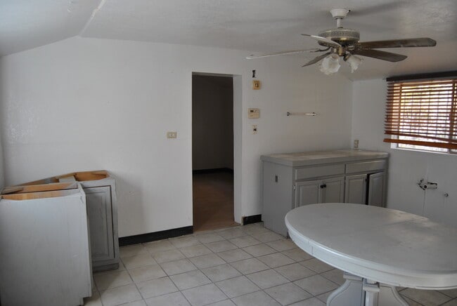 Photo - 6389 Salas Ln