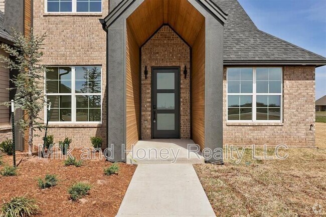 Building Photo - 1007 River View Dr Rental