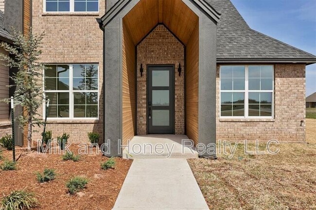 Photo - 1007 River View Dr Casa