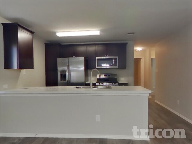 Photo - 8511 Amistad Cove