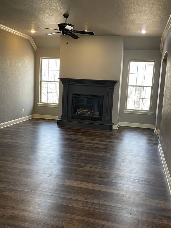 8763 Apple Glen