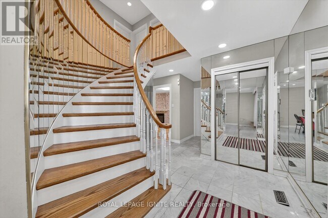 Photo - 2537 Annelyn Ct