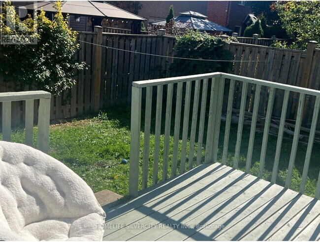 Photo - 63 Cedarwood Cres