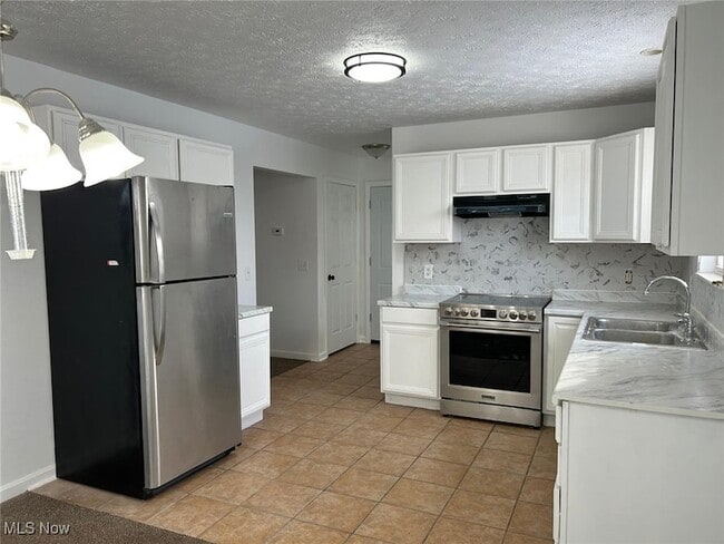 Photo - 3164 E 130th St