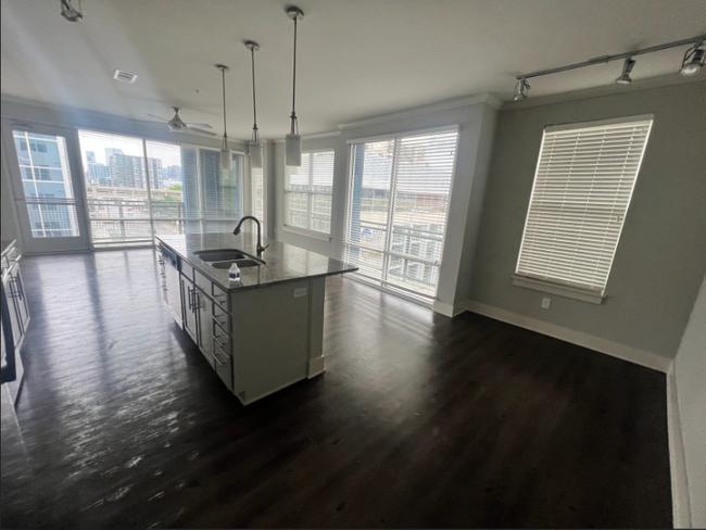 Building Photo - 700 Craighead St Rental