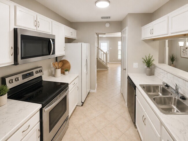 Photo - 17303 Saturn Ln