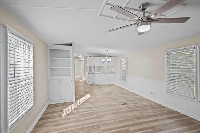 Photo - 2400 Spring Garden Rd