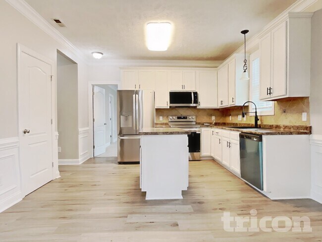 Photo - 37 Annapolis Rd