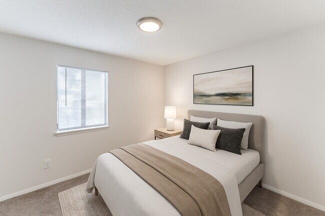 Photo - Chasewood Village