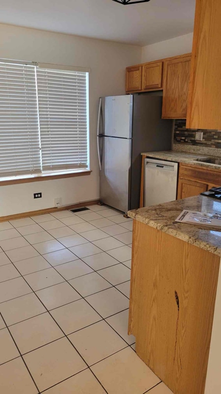 Photo - 1322 E 72nd Pl