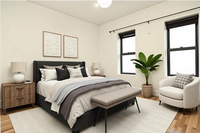 Photo - 142 E 35th St