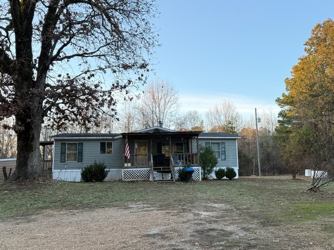 Building Photo - 1522 CR 339