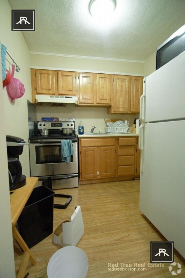 Building Photo - 1 bedroom in Allston MA 02134 Unit 106 Rental
