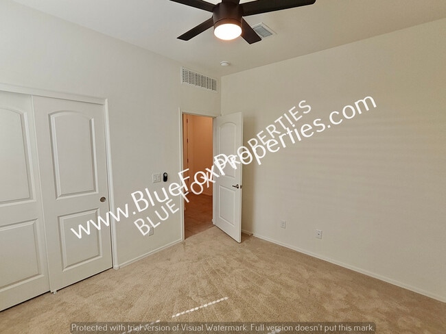 Photo - 7860 N Scholes Ave