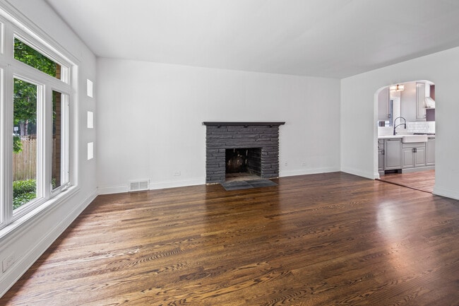 Photo - 6114 N Lenox Ave