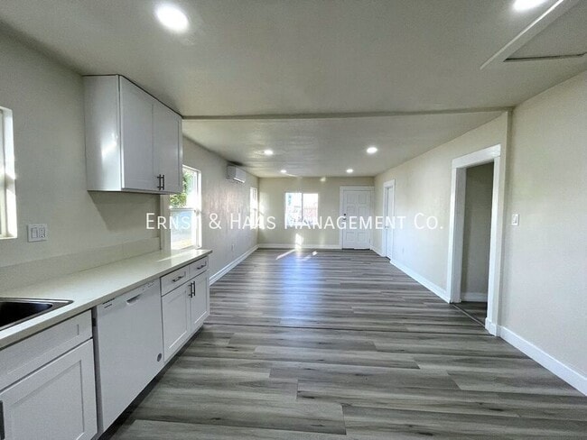 Photo - 3309 Platt Ave