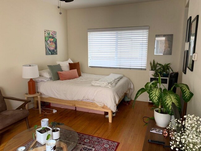 Photo - 3632 2nd St Unit 5