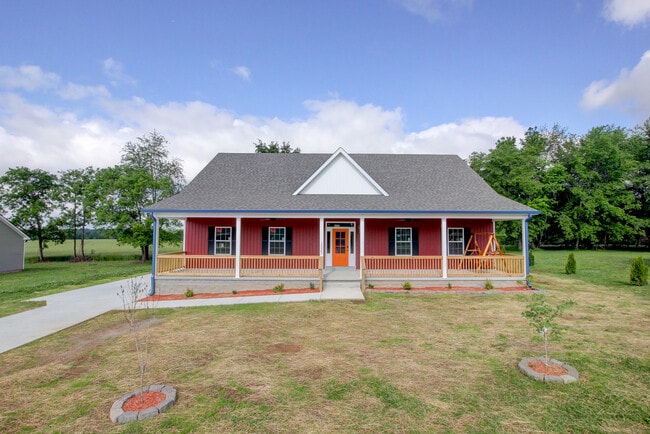 Building Photo - 135 Riverbend Dr