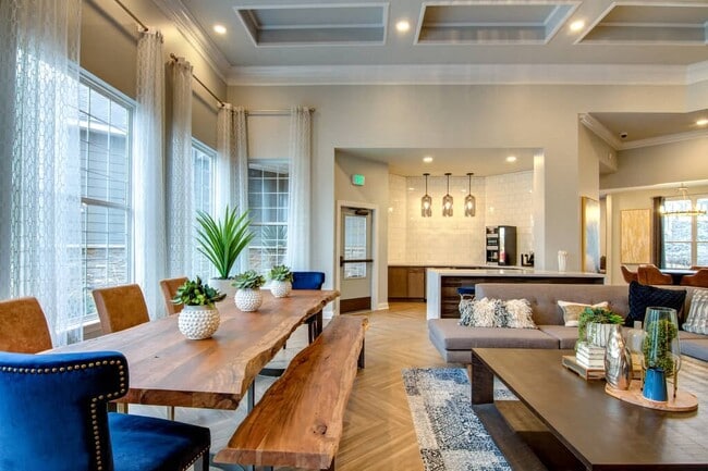 Photo - Grand Reserve