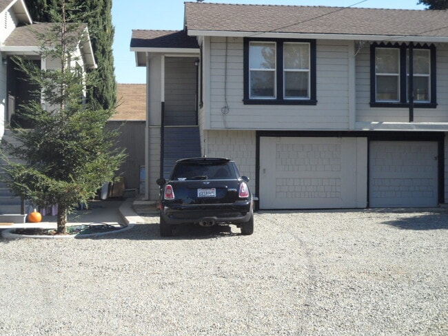 Building Photo - 440 Leland Ave Rental