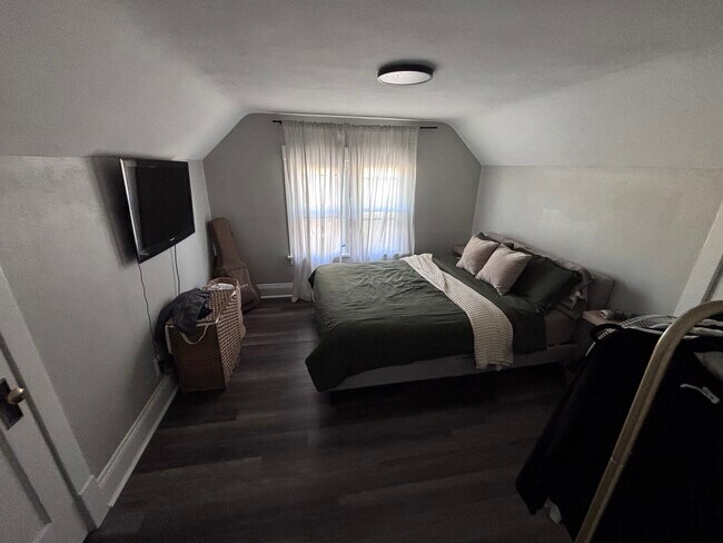 Photo - 8617 W Adler St