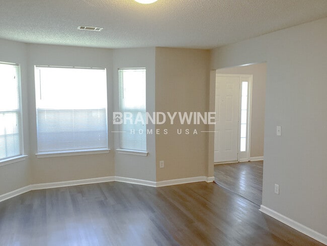 Photo - 1667 Cutters Mill Dr