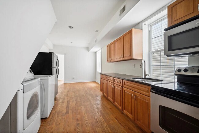 Photo - 1811 N 18th St Unidad C