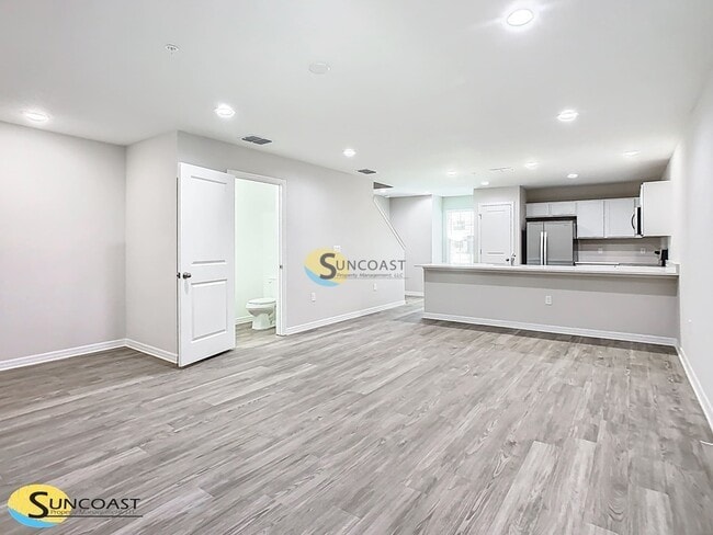 Building Photo - 3821 SW 43rd Ct Rental