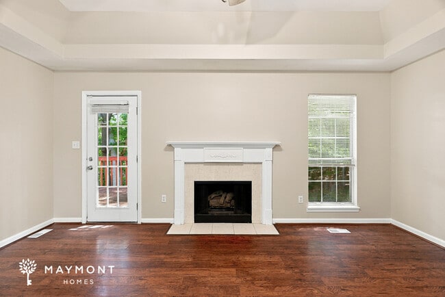 6721 Heather Ridge Cir