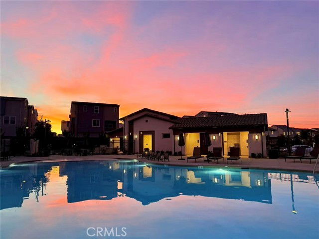 Photo - 761 Jasper St